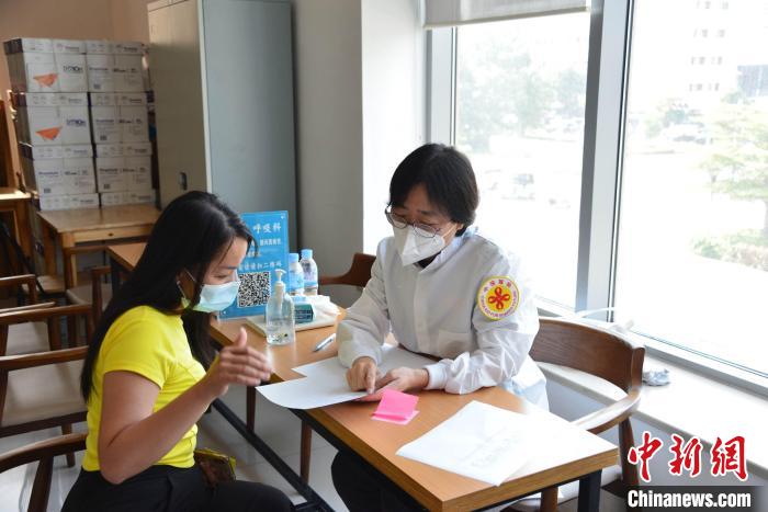 活動現(xiàn)場?！∮嘞娆B 攝