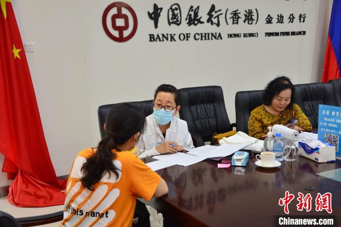 活動現(xiàn)場?！∮嘞娆B 攝