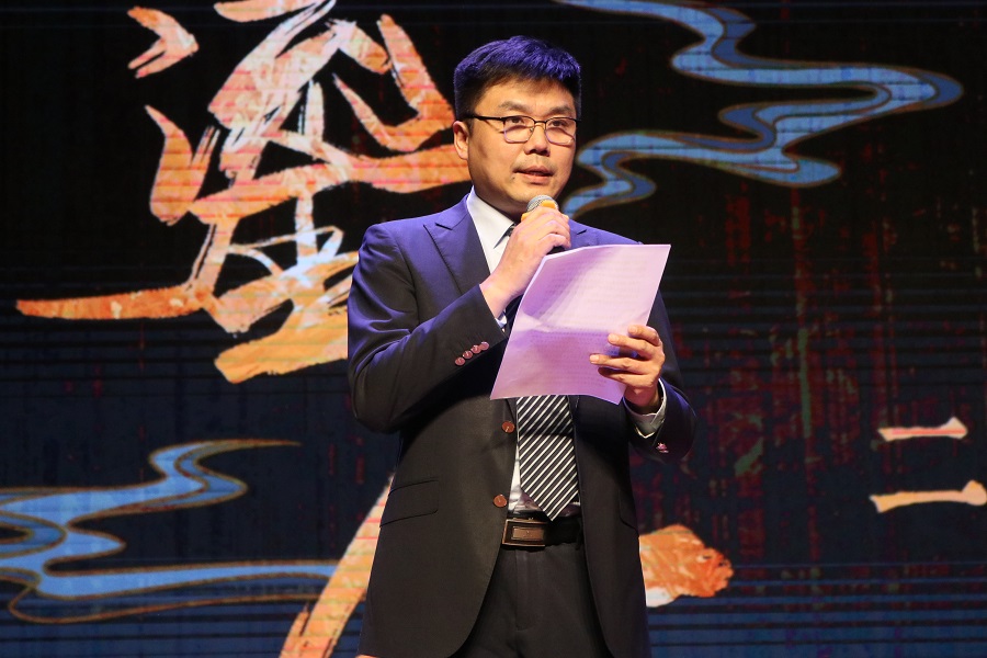 北京外國語大學(xué)黨委常委、副校長趙剛在活動現(xiàn)場講話。主辦方供圖