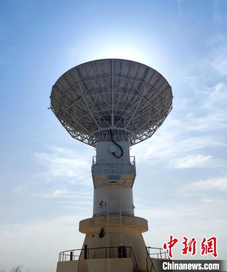 中國電科研制的測控系統(tǒng)?！≈袊娍?供圖