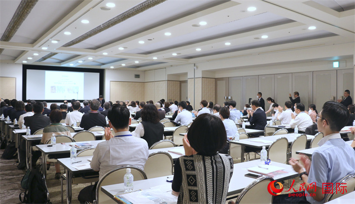 “世界遺產(chǎn) 大絲綢之路展”發(fā)布會(huì)現(xiàn)場。（人民網(wǎng) 許可攝）