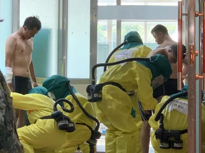 圖為臺灣漢光演習(xí)模擬官兵遭受生物戰(zhàn)劑攻擊，送往醫(yī)院就醫(yī)。圖片來源：臺灣《聯(lián)合報(bào)》 徐白櫻 翻攝