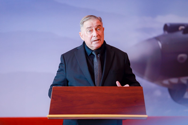 2023年10月30日，美中航空遺產(chǎn)基金會(huì)主席杰弗里·格林在中國人民抗日戰(zhàn)爭紀(jì)念館的活動(dòng)中發(fā)表講話。中國人民對(duì)外友好協(xié)會(huì)供圖