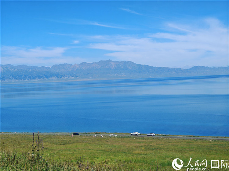新疆賽里木湖景區(qū)風光。人民網記者 劉潔妍攝