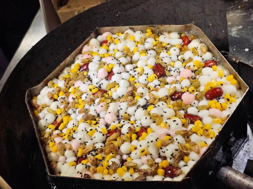 南京特色小吃梅花糕。圖片來源：臺灣“中時新聞網(wǎng)”游定剛攝