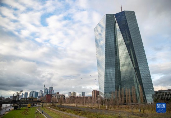 這是12月14日在德國法蘭克福拍攝的歐洲央行大樓。新華社記者 張帆 攝