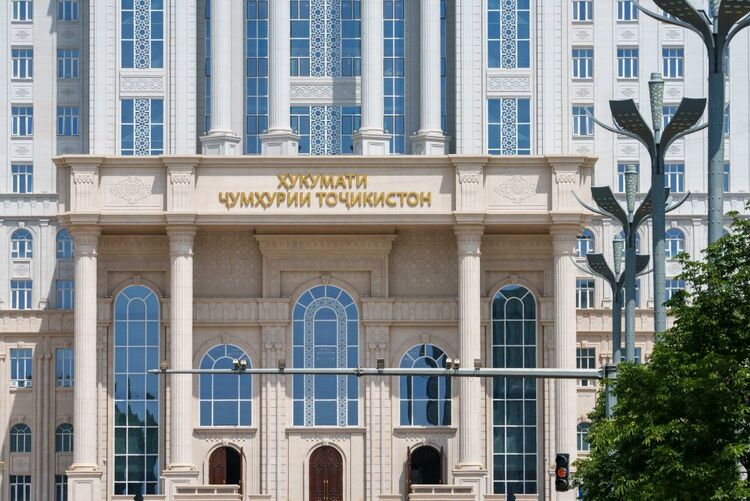 第1視點(diǎn)丨這兩座大樓，見證著中塔友誼