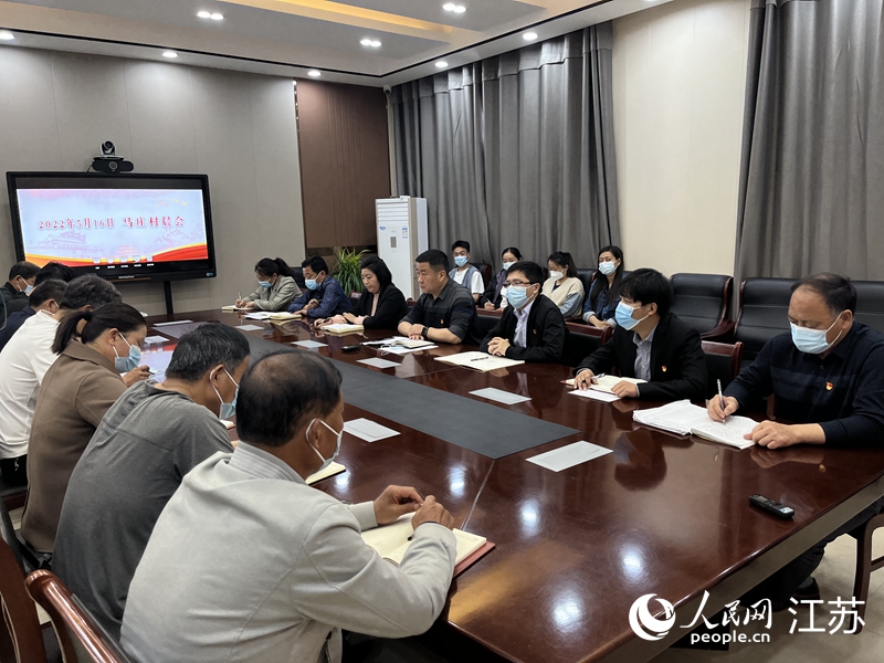 馬莊村以晨會開啟一天的工作。人民網(wǎng) 閆峰攝