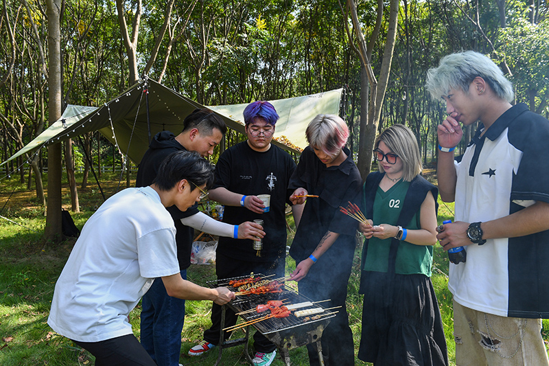 從馬達加斯加到肥東，楊晉打理的雨悅山房深受年輕人的喜愛。吳芳攝