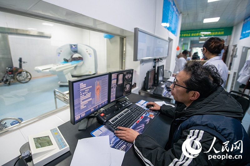 震中日記｜“謝謝，曼巴啦！”