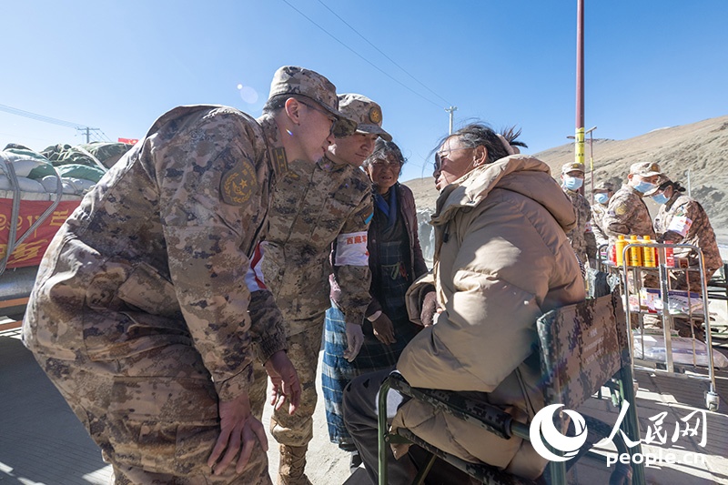 震中日記｜“謝謝，曼巴啦！”
