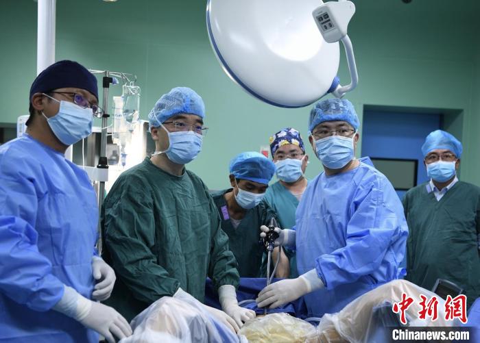 上海助西藏日喀則打造互聯網+智慧健康管理網絡