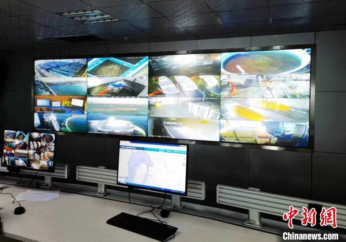 資料圖為生產(chǎn)平臺實時監(jiān)控視頻實現(xiàn)高速率、低時延回傳。　青海移動海南分公司供圖