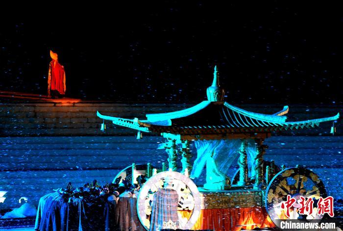 3月17日，西藏拉薩，《文成公主》大型史詩(shī)劇演出現(xiàn)場(chǎng)?！±盍?攝