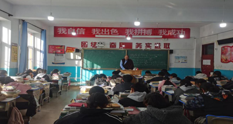 青?，斍撸寒惖剞k班讓孩子享受優(yōu)質教育