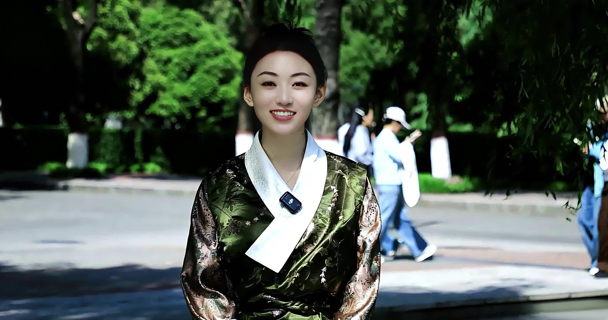 2026561778048208248_0.jpg