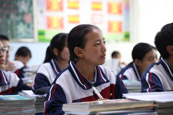 講好中華民族共同體故事，讓網絡“連心”更“聚心”