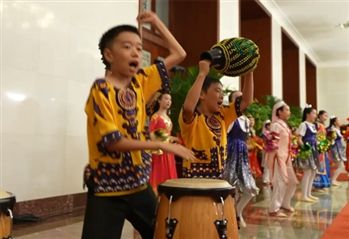 拉片看！從億點(diǎn)細(xì)節(jié)看懂中非情誼