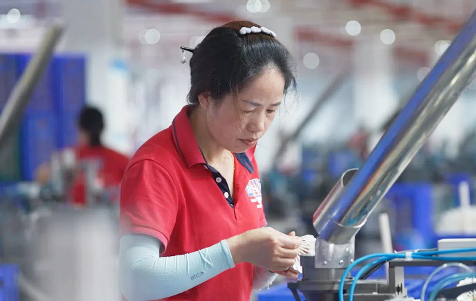 【理響中國·春江水暖鴨先知】一個羽毛球“打”出大產(chǎn)業(yè)