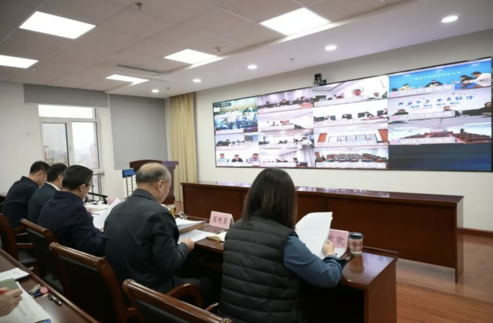 遼寧省數(shù)據(jù)局（省營商局）召開全省營商環(huán)境疑難訴求清理攻堅工作視頻會議，聽取各地區(qū)2025年涉企營商環(huán)境訴求辦理工作情況。遼寧省營商局供圖