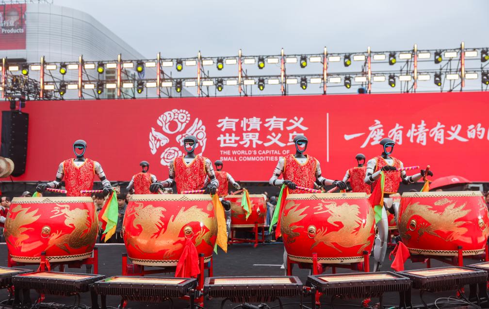 2026年2月28日，義烏全球數(shù)貿(mào)中心舉行新春開(kāi)市儀式。