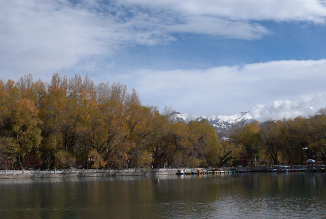 宗角祿康公園一景（10月30日攝）。新華網(wǎng) 雪珍 攝.jpg