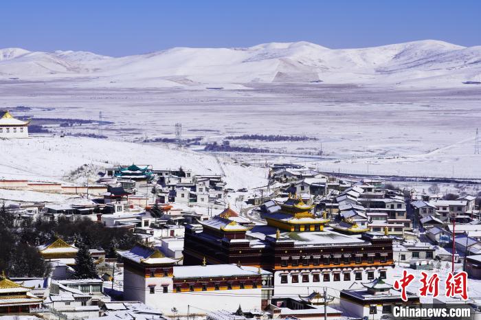 霧凇美景。　龍江燕 攝