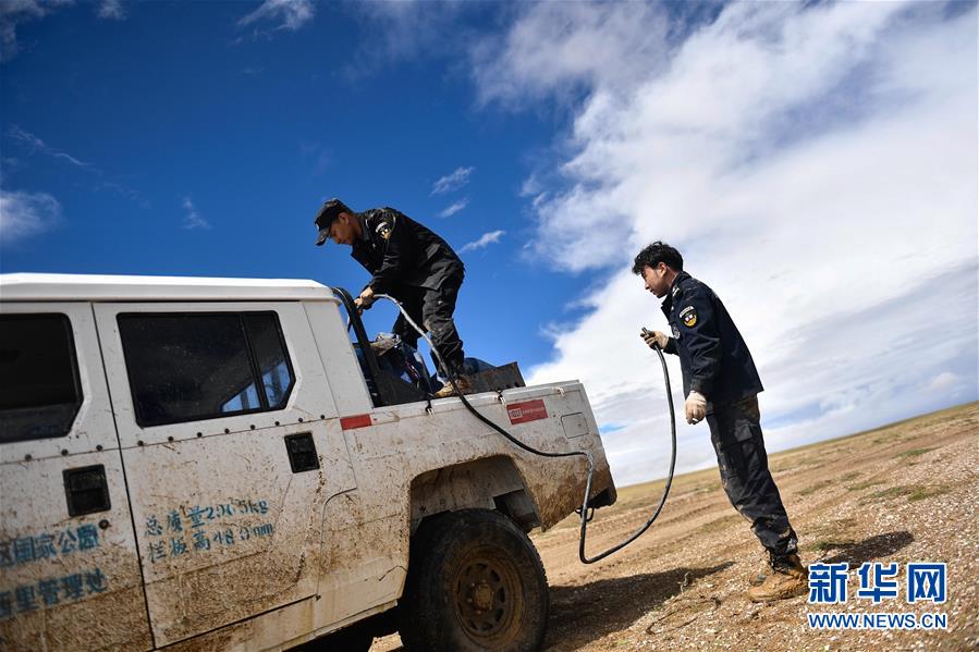 （圖文互動）（6）記者手記：可可西里，“挪”向“藏羚羊大產(chǎn)房”的14個半小時