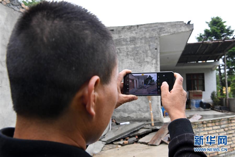 （新華全媒+）（5）千里“挪窩”，踏實(shí)開啟新生活