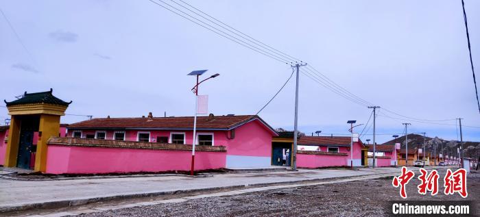 青?，敹嗳嫱瓿傻卣鹗転?zāi)群眾農(nóng)房維修加固工作