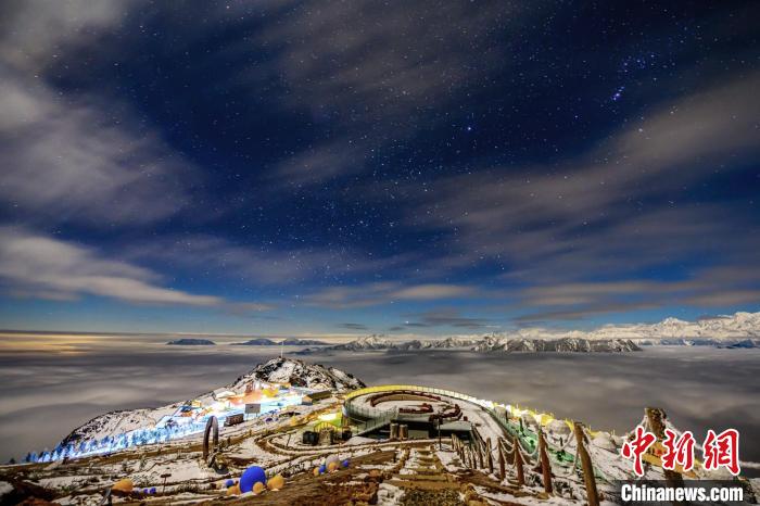 牛背山星空?！↑S業(yè)文 攝