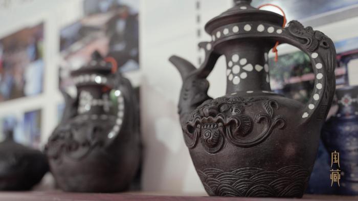 圖為尼西黑陶作品?！垍?攝