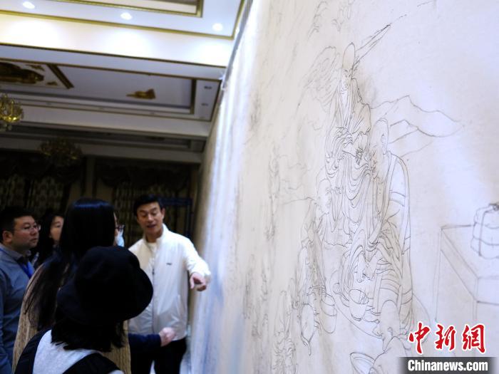 青?！皠谀．?huà)師”：培養(yǎng)熱貢文化人才