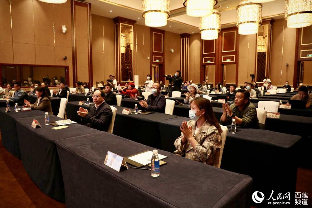 活動(dòng)現(xiàn)場(chǎng)。人民網(wǎng) 次仁羅布攝