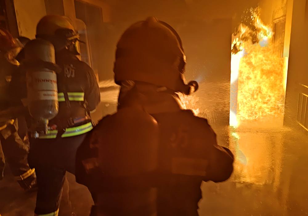 真火內(nèi)攻實操訓(xùn)練。