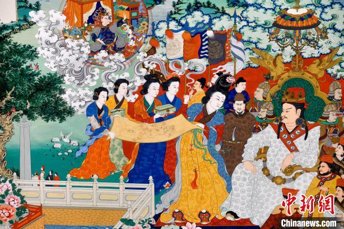 圖為5月16日，展覽中的新創(chuàng)唐卡作品(局部)?！±盍?攝