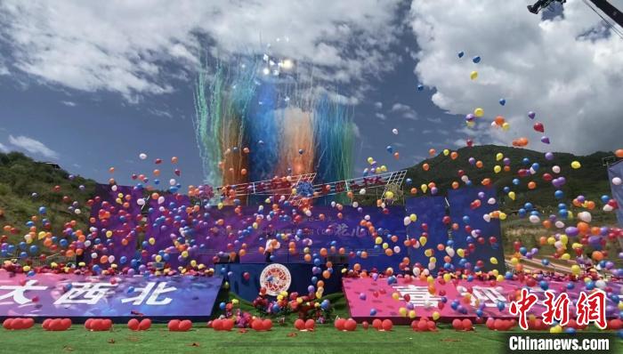 第十九屆西北五省（區(qū)）“花兒”演唱會啟幕